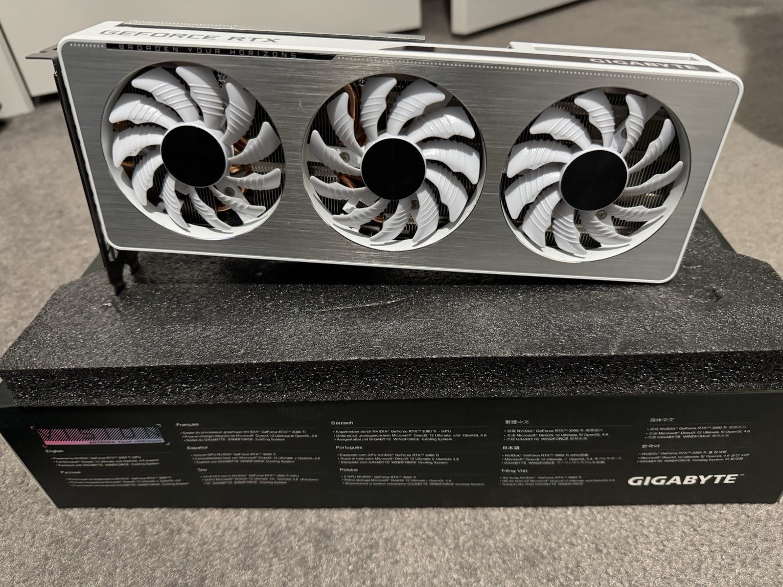 Gigabyte GeForce RTX 3060 Ti Vision OC 8G Graphics Card - LHR [GV-N306TVISION OC-8GD 2.0]