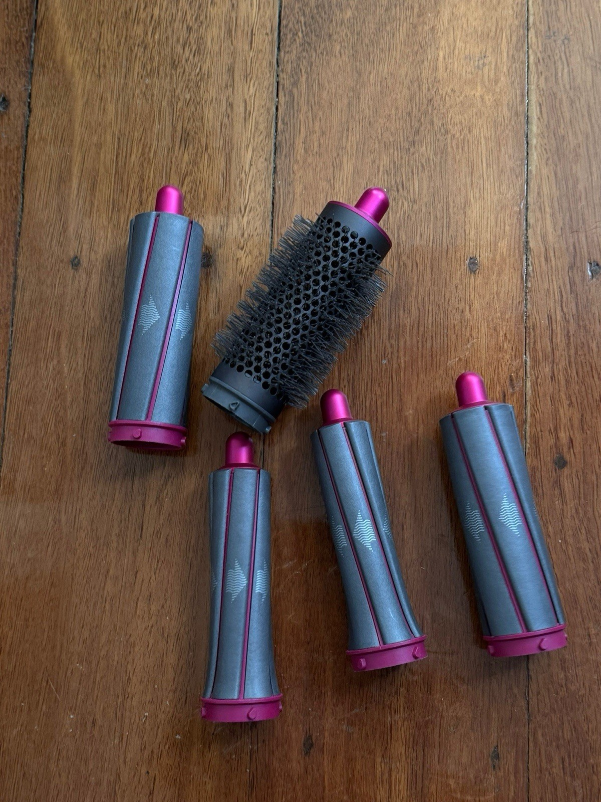 Dyson Airwrap Styler - VolumeShape Curl Dryer (100V)