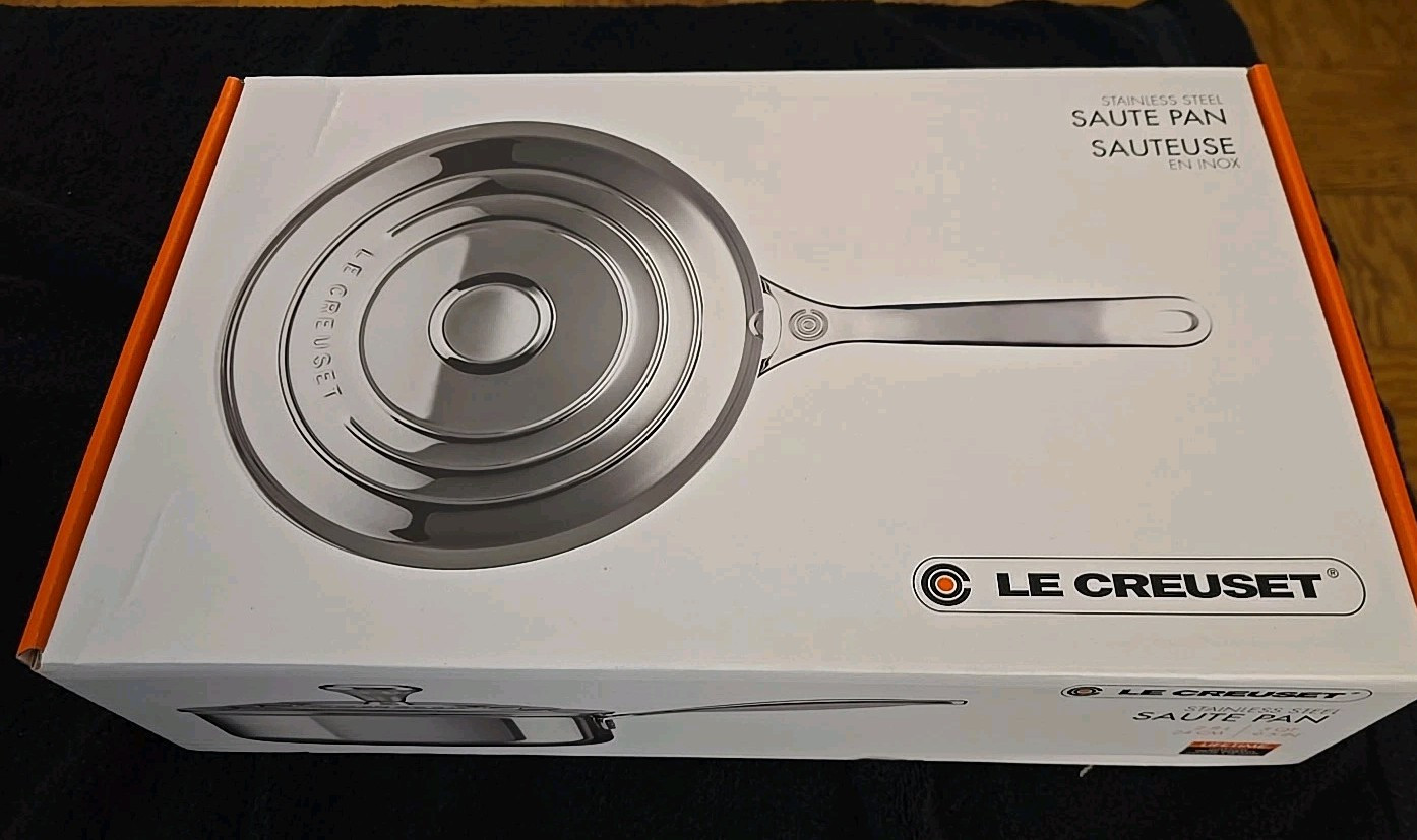 Le Creuset - Signature Stainless Steel Saute Pan with Lid 24cm