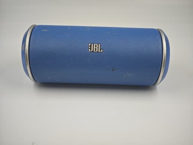 JBL Flip Portable Stereo Speaker with Wireless Bluetooth Connection (Black)