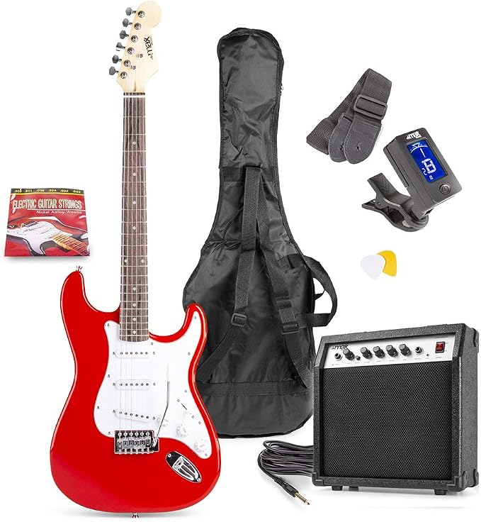 Max GigKit Red Stratocaster Electric Guitar Pack