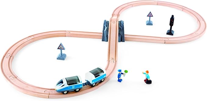 Hape Figure of 8 Safety Set