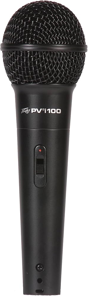 Peavey PVI 100 Dynamic Handheld Microphone (XLR Cable)