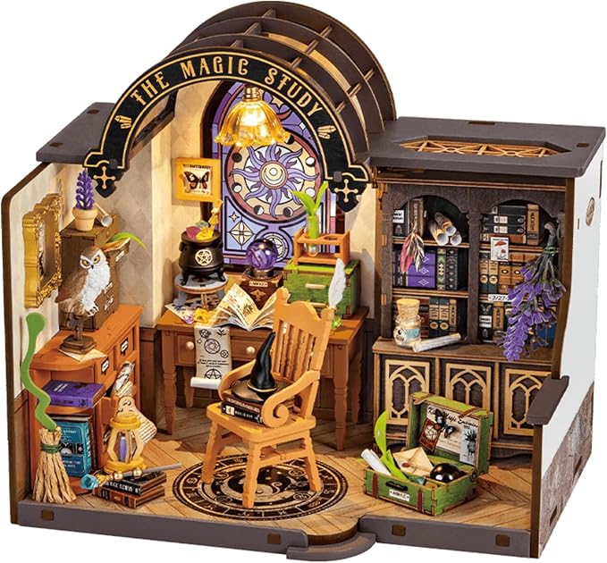 Robotime - DIY Mini House The Magic Study