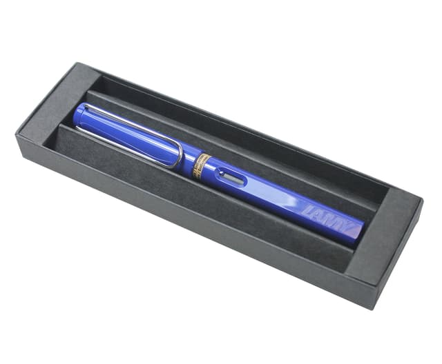 Lamy Safari Matte Charcoal Fountain Pen Gift Pack