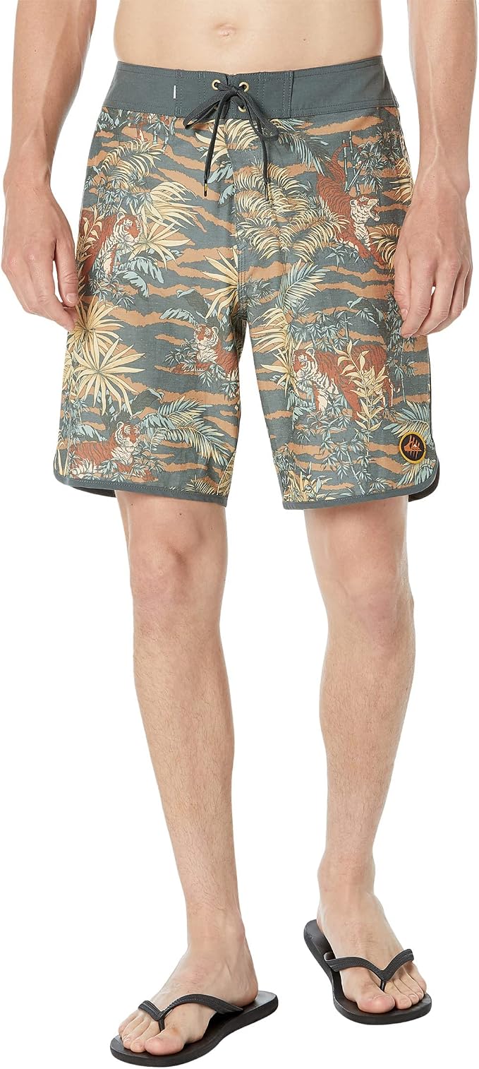 Quiksilver Hempstretch Scallop 19" Boardshorts White 36
