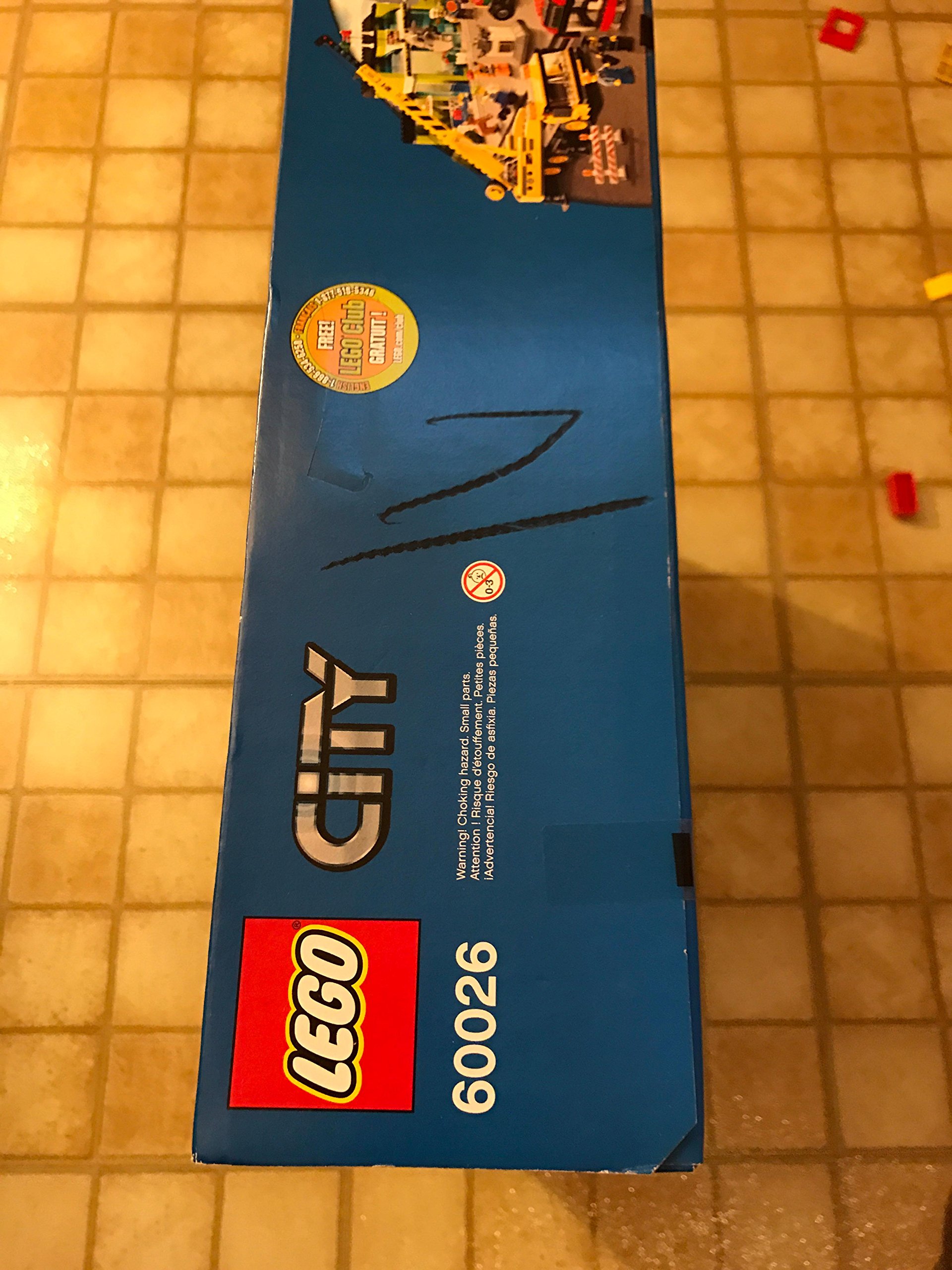 LEGO 60026 - City Town Square