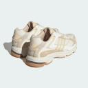 Adidas Women's Response CL W Sneakers in Off White/Sand Strata/Gum, Size UK 3 | END. Clothing