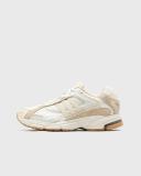 Adidas Women's Response CL W Sneakers in Off White/Sand Strata/Gum, Size UK 4 | END. Clothing