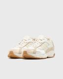 Adidas Women's Response CL W Sneakers in Off White/Sand Strata/Gum, Size UK 4 | END. Clothing