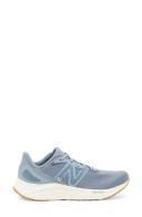 New Balance Women's Fresh Foam Arishi V4 Arctic Grey/Light Arctic Grey/Light Gold Metallic/Gum 020 - Size 10.5