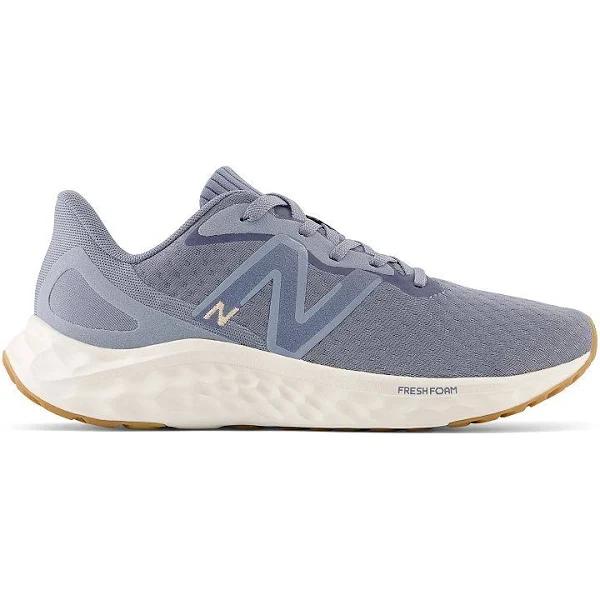 New Balance Women's Fresh Foam Arishi V4 Arctic Grey/Light Arctic Grey/Light Gold Metallic/Gum 020 - Size 10.5