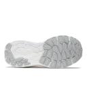 New Balance Women's Shoes Fresh Foam x 860v13 White/Light Aluminum/Light Gold Metallic - Size 8.5