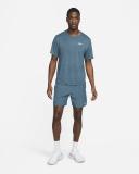 Nike Men's Dri-FIT Challenger Shorts 7 Inch (Ash Green/Dark Smoke Grey/Reflective Silver) XL