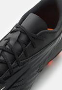 Nike Men's Phantom GX Club mg Multi-Ground Soccer Cleats in Black, Size: 6 | DD9483-010