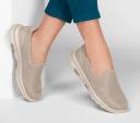 Skechers GWalk5 Wide Ld99, Size 4, Neutral