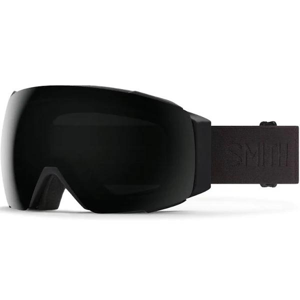Smith IO Mag Snow Goggle - Blackout - ChromaPop Sun Black Lens w/ ChromaPop Storm Blue Sensor Mirror Lens | Snow Goggles