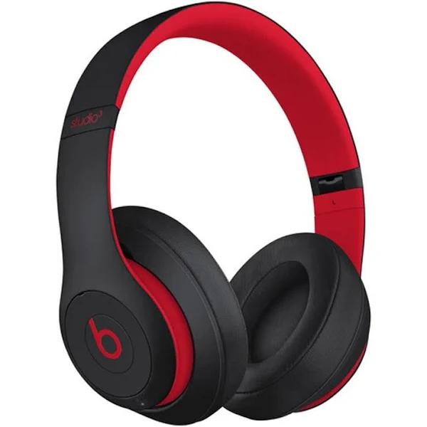 Beats Studio3 Wireless Over-Ear Headphones (Defiant black-red)