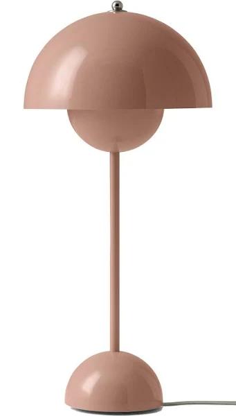 &Tradition Flowerpot VP3 Table Lamp, Beige Red