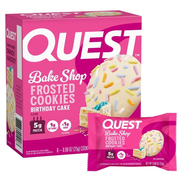 Quest Frosted Cookie Birthday Cake / Each